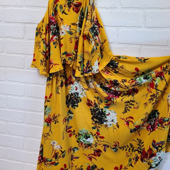 Floral yellow dress - Picture 4 of 10